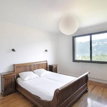 Beautiful On The Slopes Of Aiguebelette! Villa *